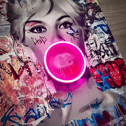 Marylin Monroe Pink Bubblegum - Neon Frame
